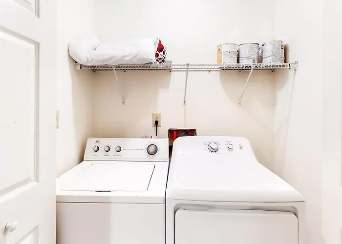 Sea Oats H105 Apartment